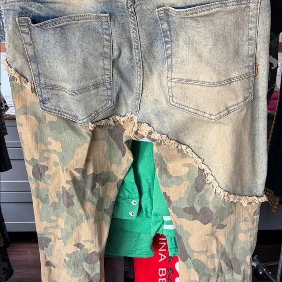 Vintage Distressed Camouflage Patchwork Flare Jeans - Picture 8 of 9